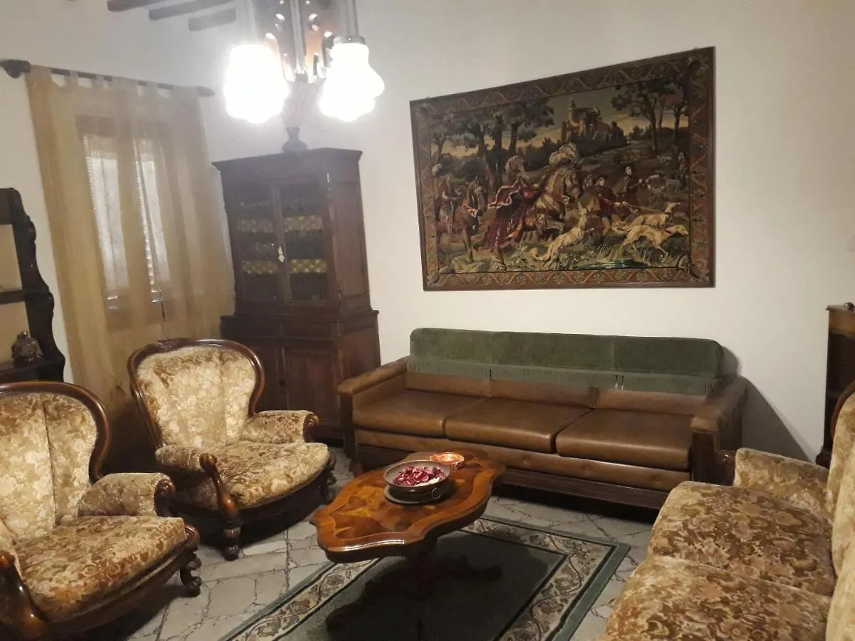 CASA FEDORA -Appartamento uso turistico centro storico di Arezzo Appartamento